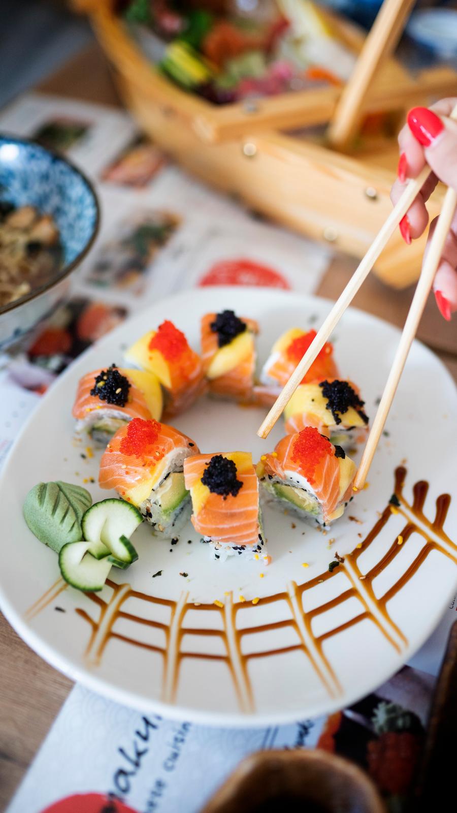 Fresh sushi at Kamakura